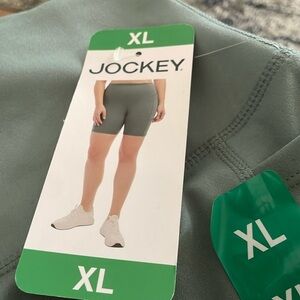 - ladies bike short